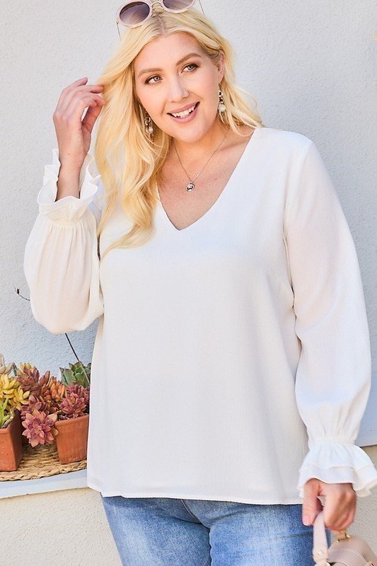 V NECK TOP - PLUS - WHITE