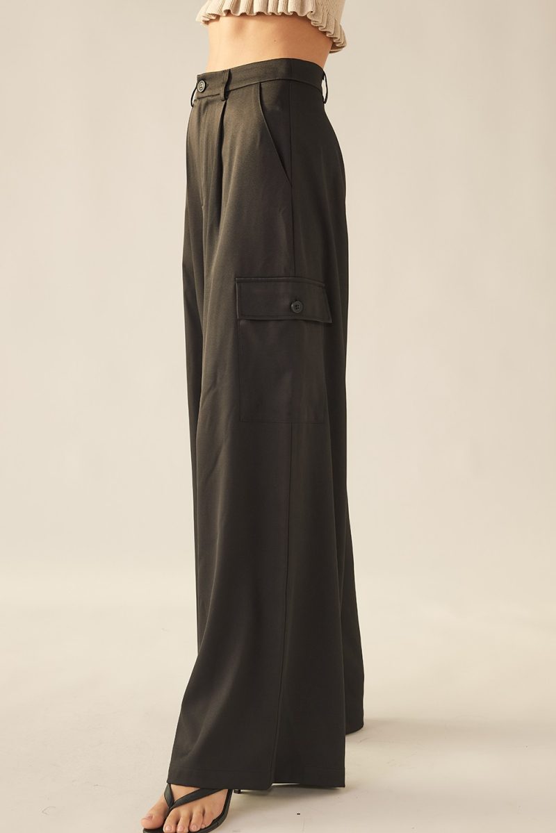 WIDE LEG CARG POCKETS PANTS