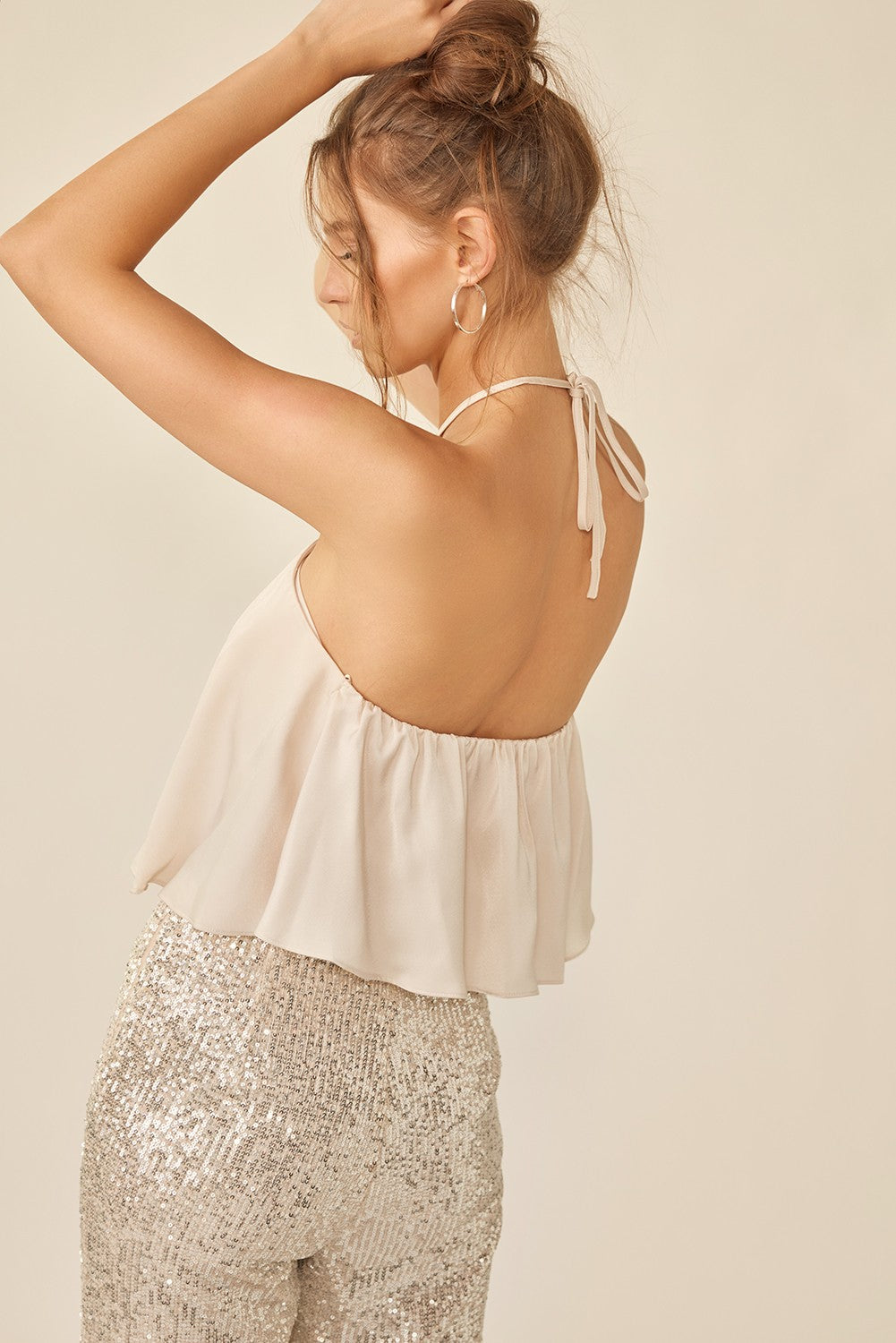 3D Rose Detail Flowy Halter Neck Top Vainilla