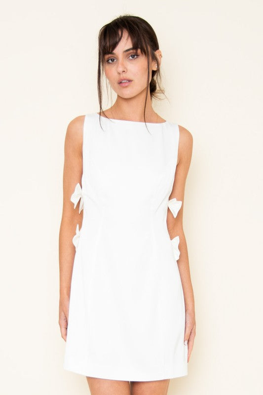 BOW DETAIL SLEEVELESS MINI DRESS - WHITE