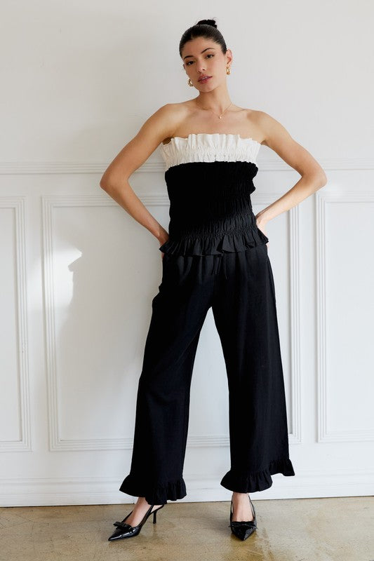 STRAPLESS TOP AND RUFFLE DETAIL PANTS SET