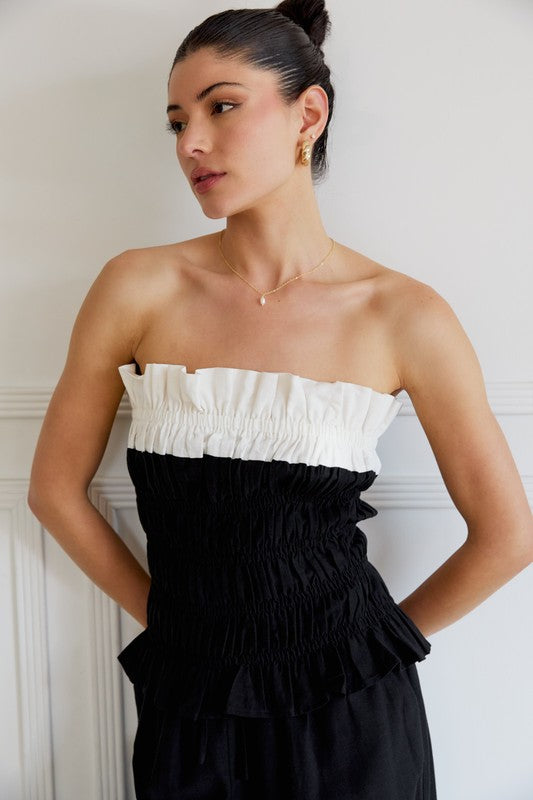 STRAPLESS TOP AND RUFFLE DETAIL PANTS SET