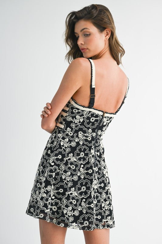 EMBROIDERED ILLUSION FLORAL DRESS