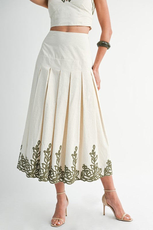 EMBROIDERED BUSTIER SET