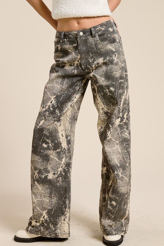 GRUNGE SPLATTER PRINT WIDE LEG DENIM PANTS