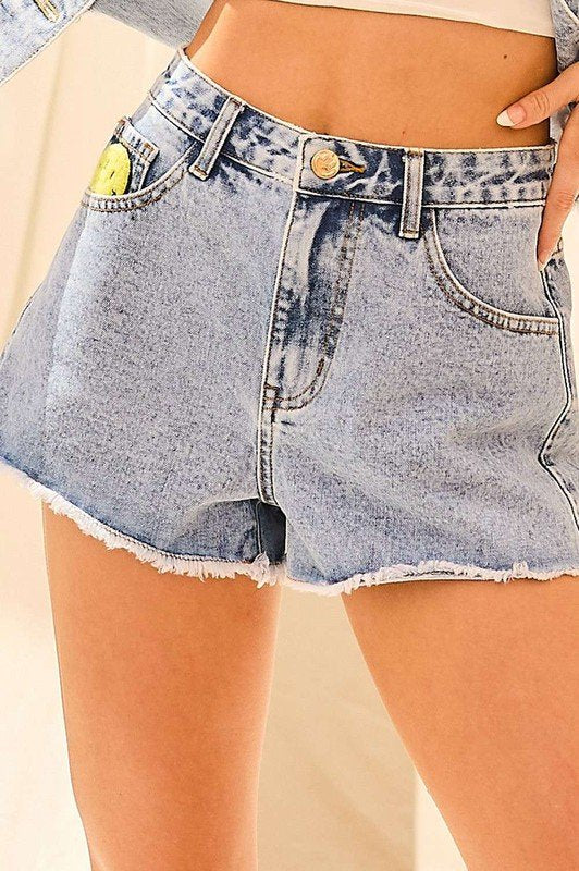 HAPPY FACE DENIM SHORT