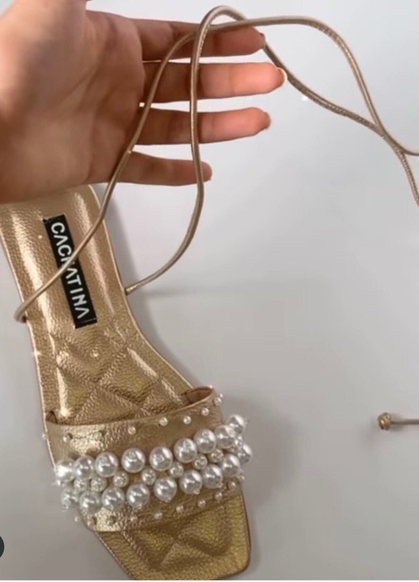 SANDALIA MODELO ODESSA - DORADA