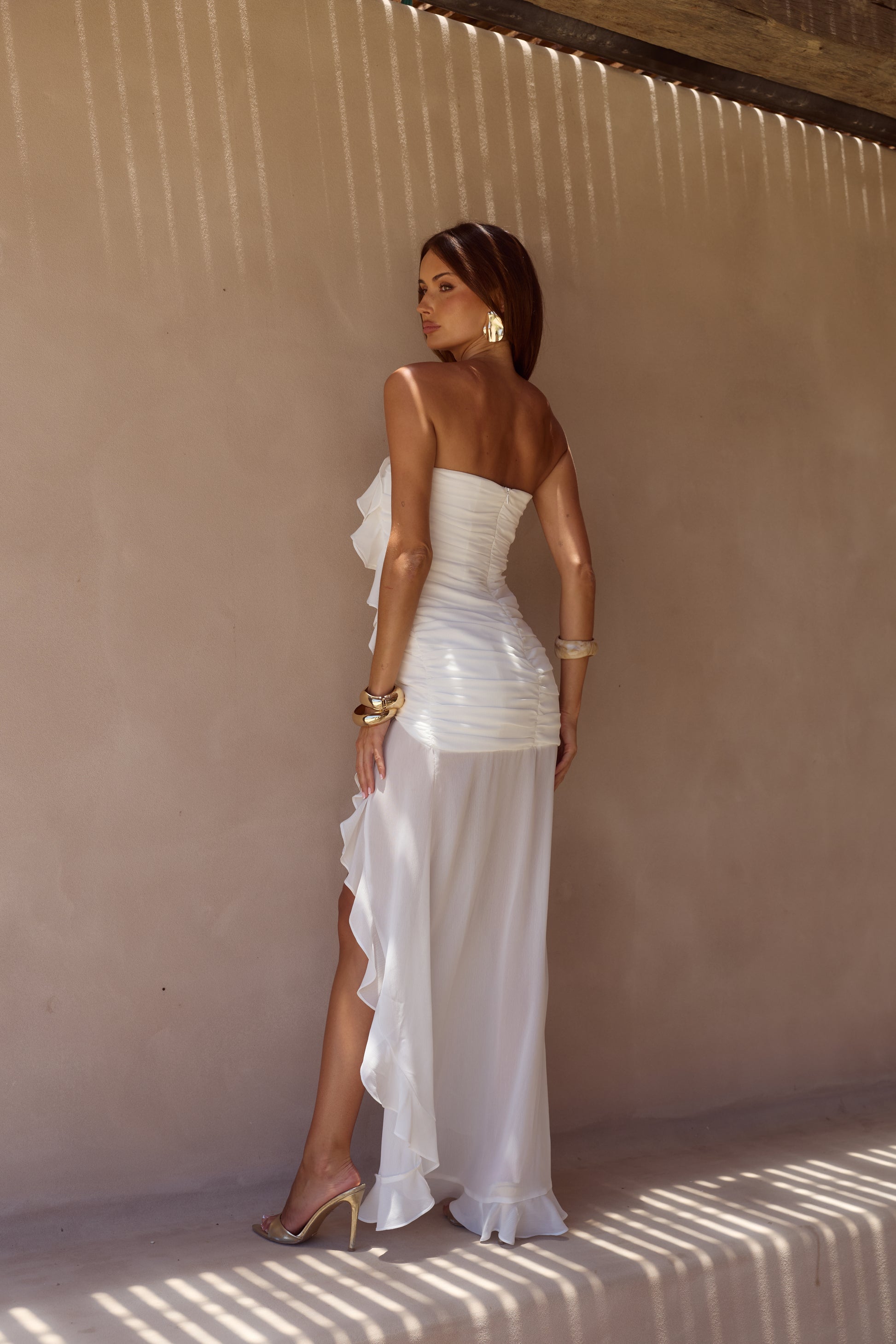ANDEE STRAPLESS RUFFLE MAXI DRESS - WHITE