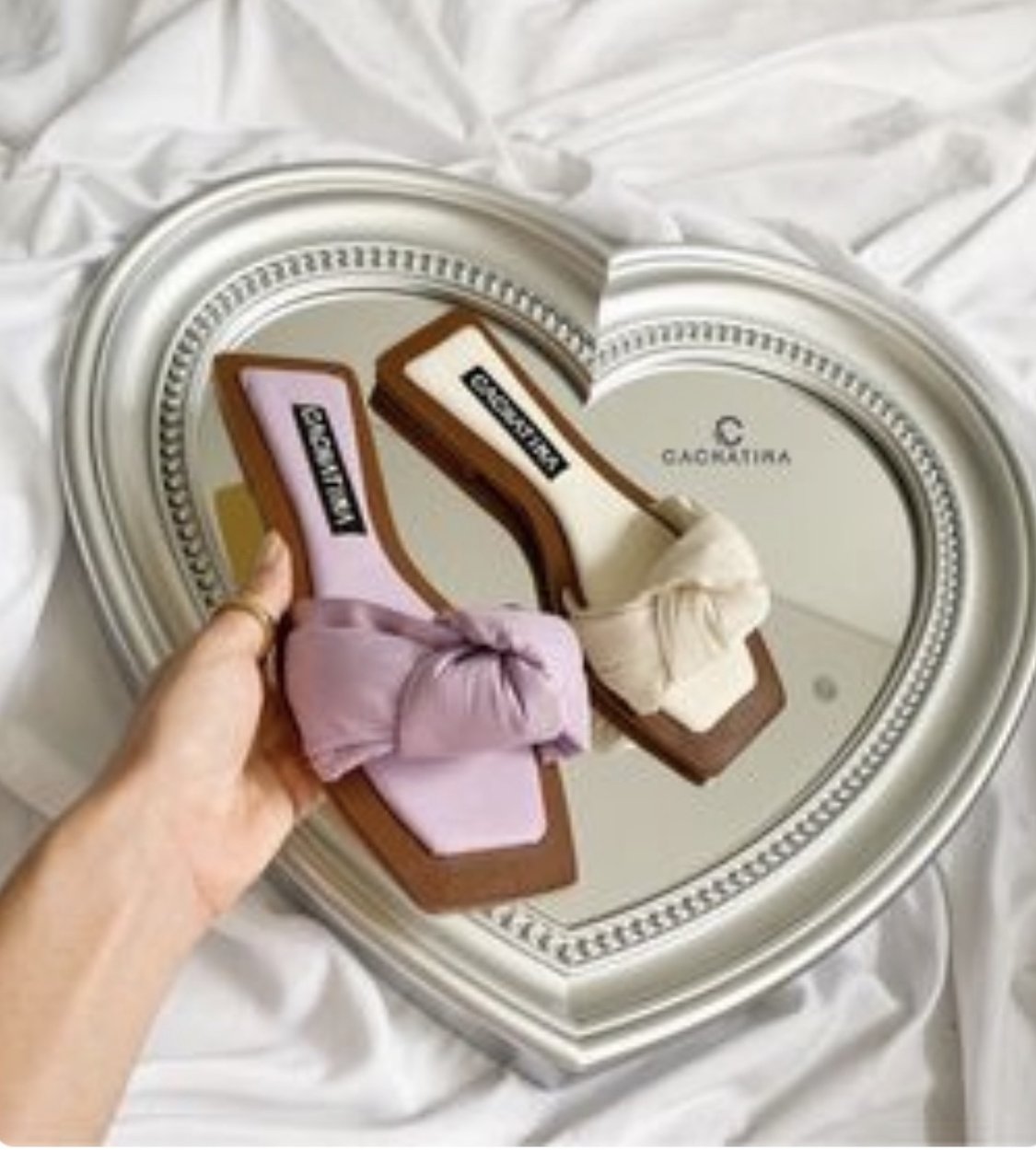 SANDALIA MODELO SARA