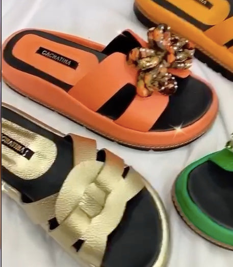 SANDALIA MODELO RIKU - BLANCA