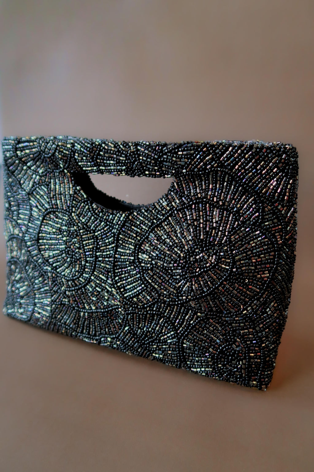 CUT OUT HANDLE BAG - BLACK
